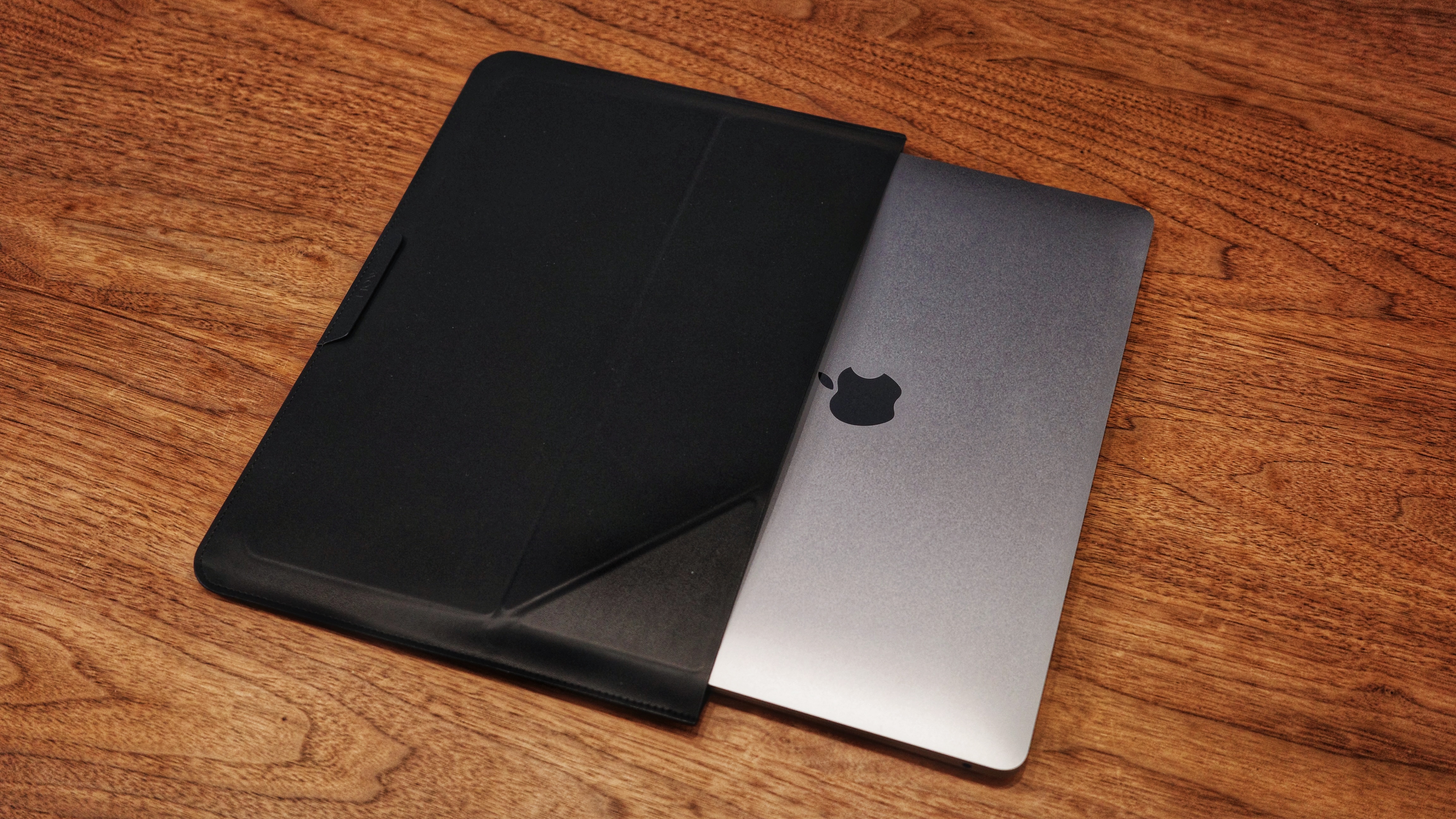 【新品未使用】MOFT ノートパソコンケース ブラック MOFT公式直営店ノートパソコンケース 14インチ PCケース スリーブ